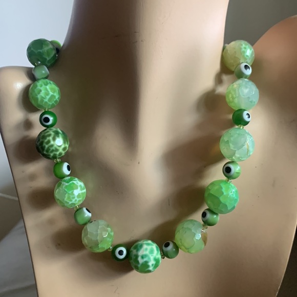 GREEN STONES and NECKLACE - Picture 1 of 12
